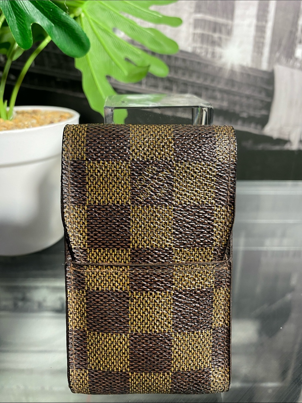 Authentic Louis Vuitton Damier Case